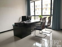 新城區豪華寫字樓 配備全套辦公設備，地理位置優越，采光極佳